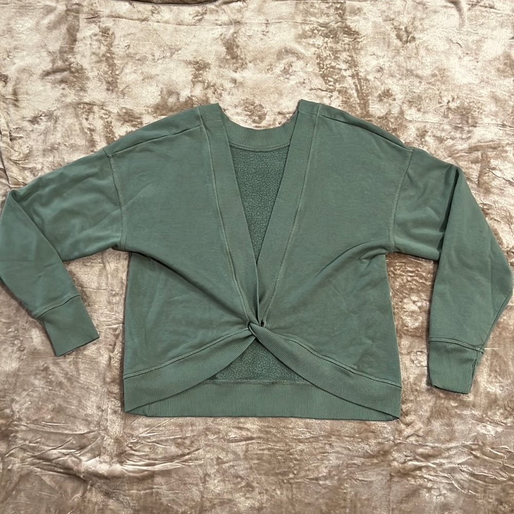Aerie sweatshirt